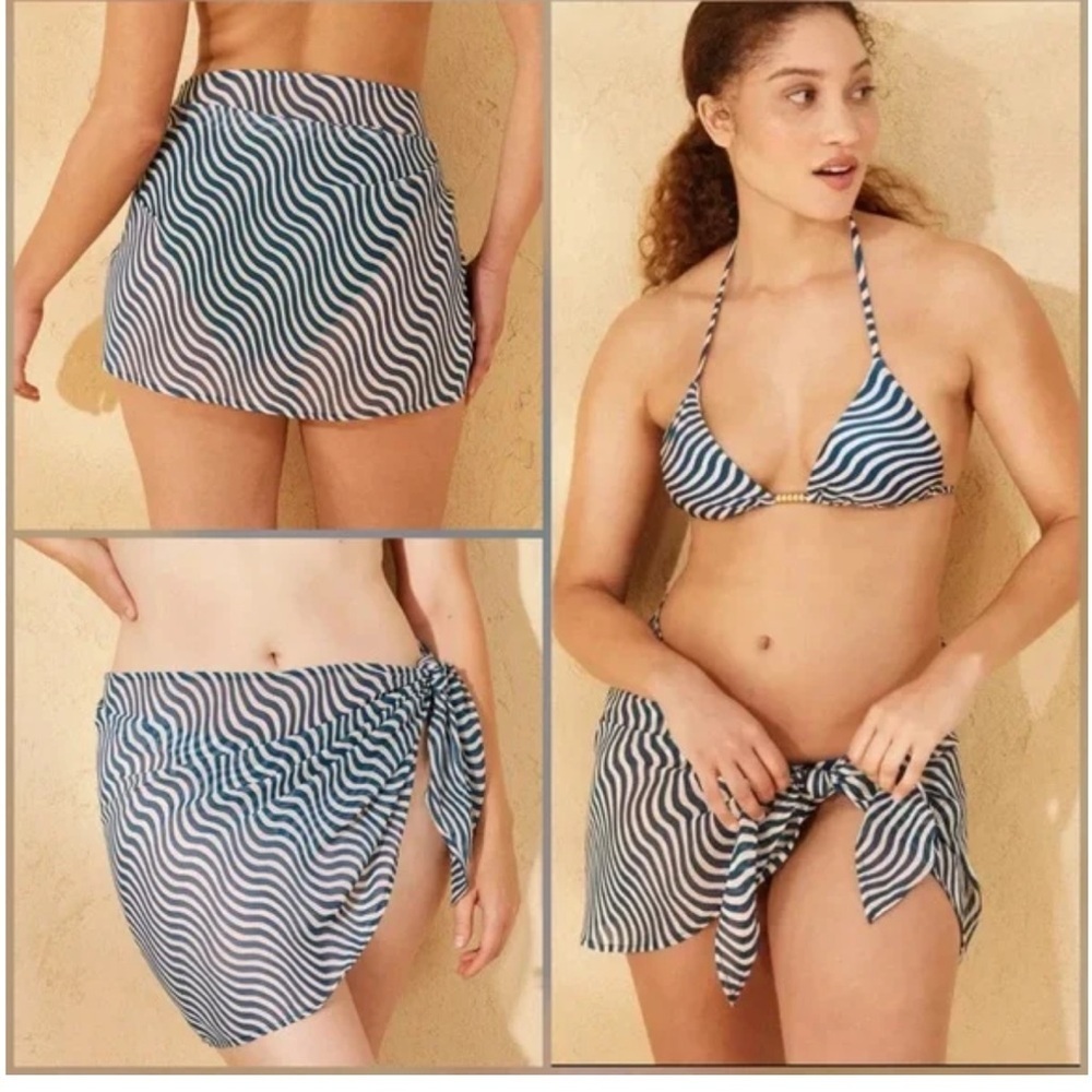 NWT | Shade & Shore Blue and White Sheer Swim Sarong